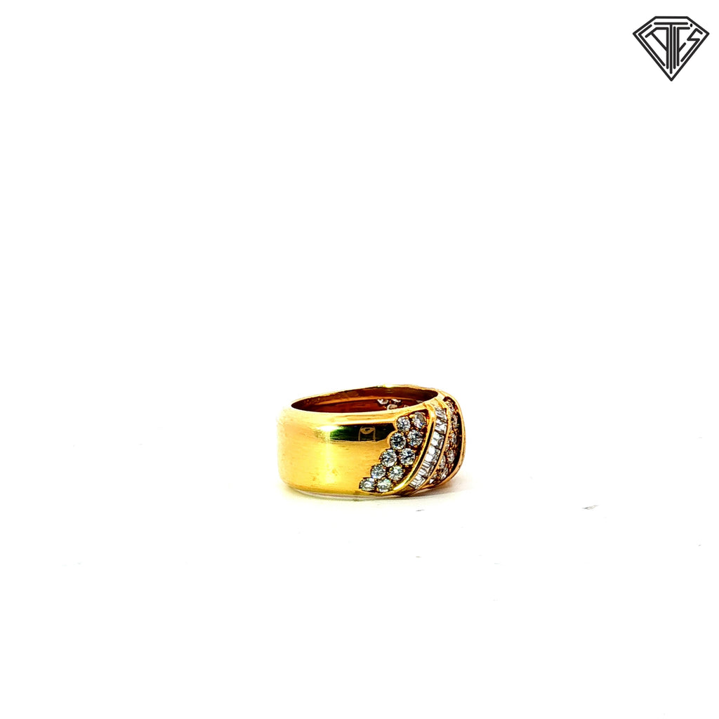 18k Yellow Gold 1.35ct E VVS2 Round Diamond Vintage Italian Diamond Ring Size 6 Stamped (1481 AL)
