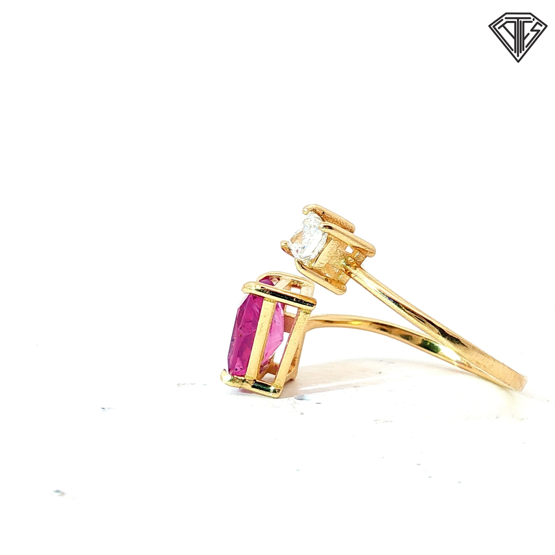 14k Yellow Gold 2.00ct Emerald Cut Pink Sapphire/ .25ct I SI1 Princess Cut Diamond Toi et Moi Ring Size 6