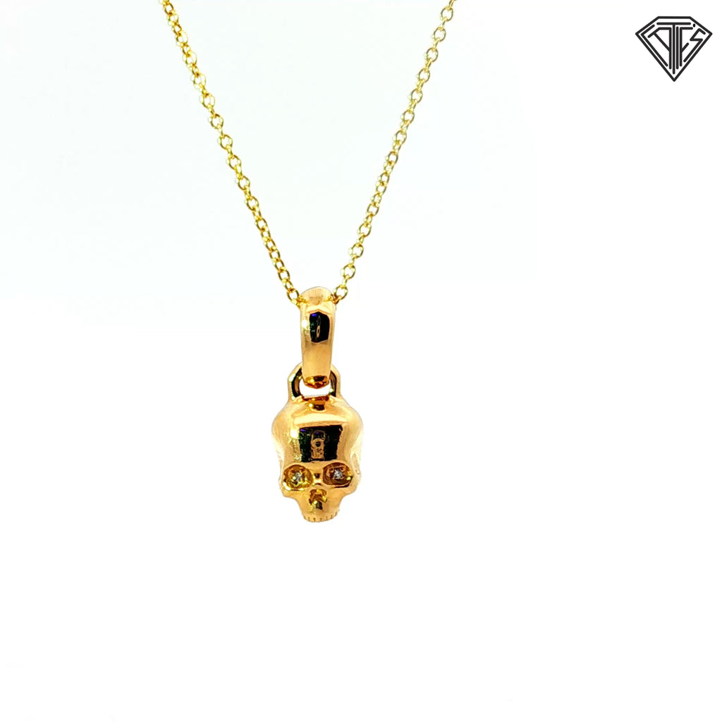 Pre-Loved 18k Yellow Gold David Yurman Skull Head with Round Diamond in Eyes 20"inch