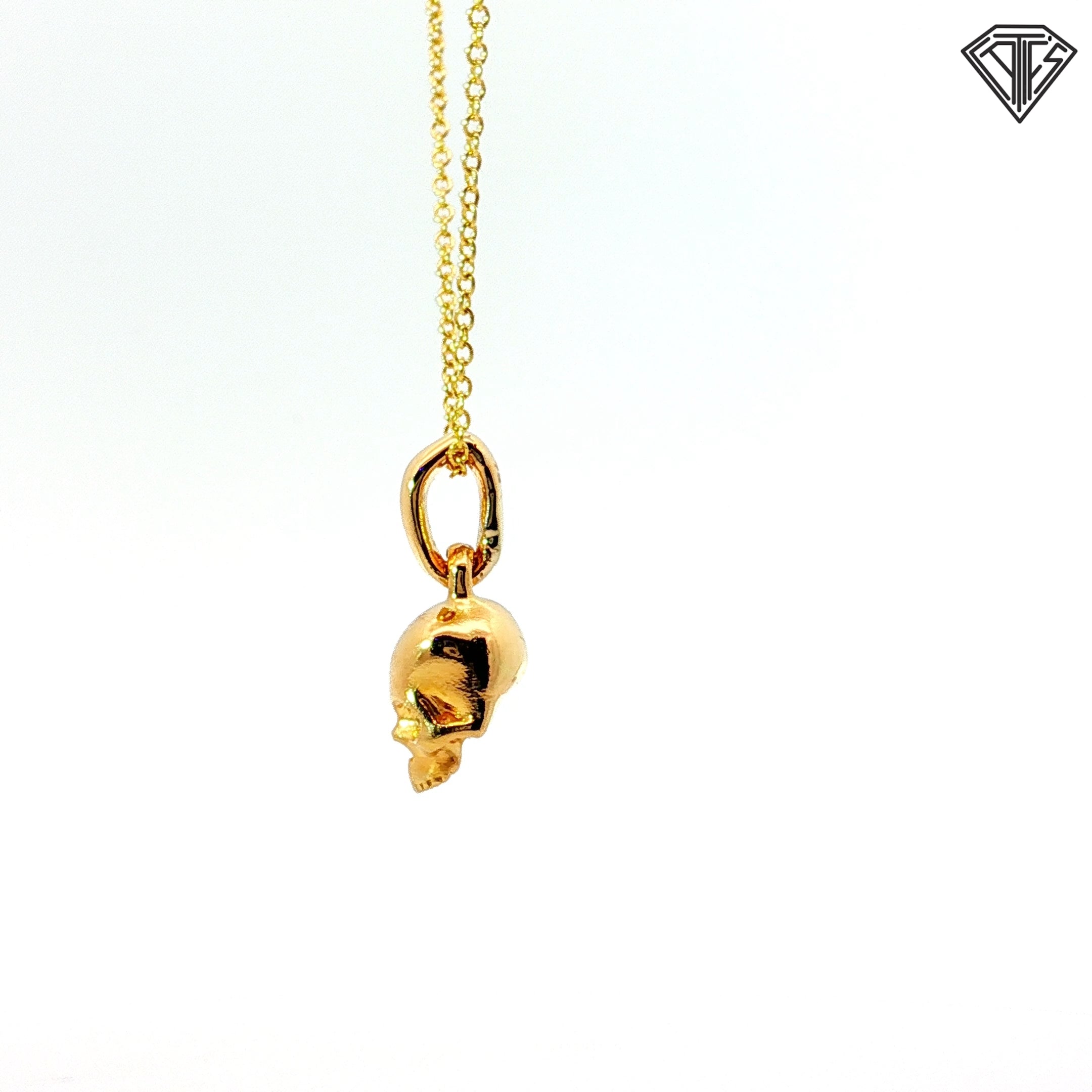 Pre-Loved 18k Yellow Gold David Yurman Skull Head with Round Diamond in Eyes 20"inch