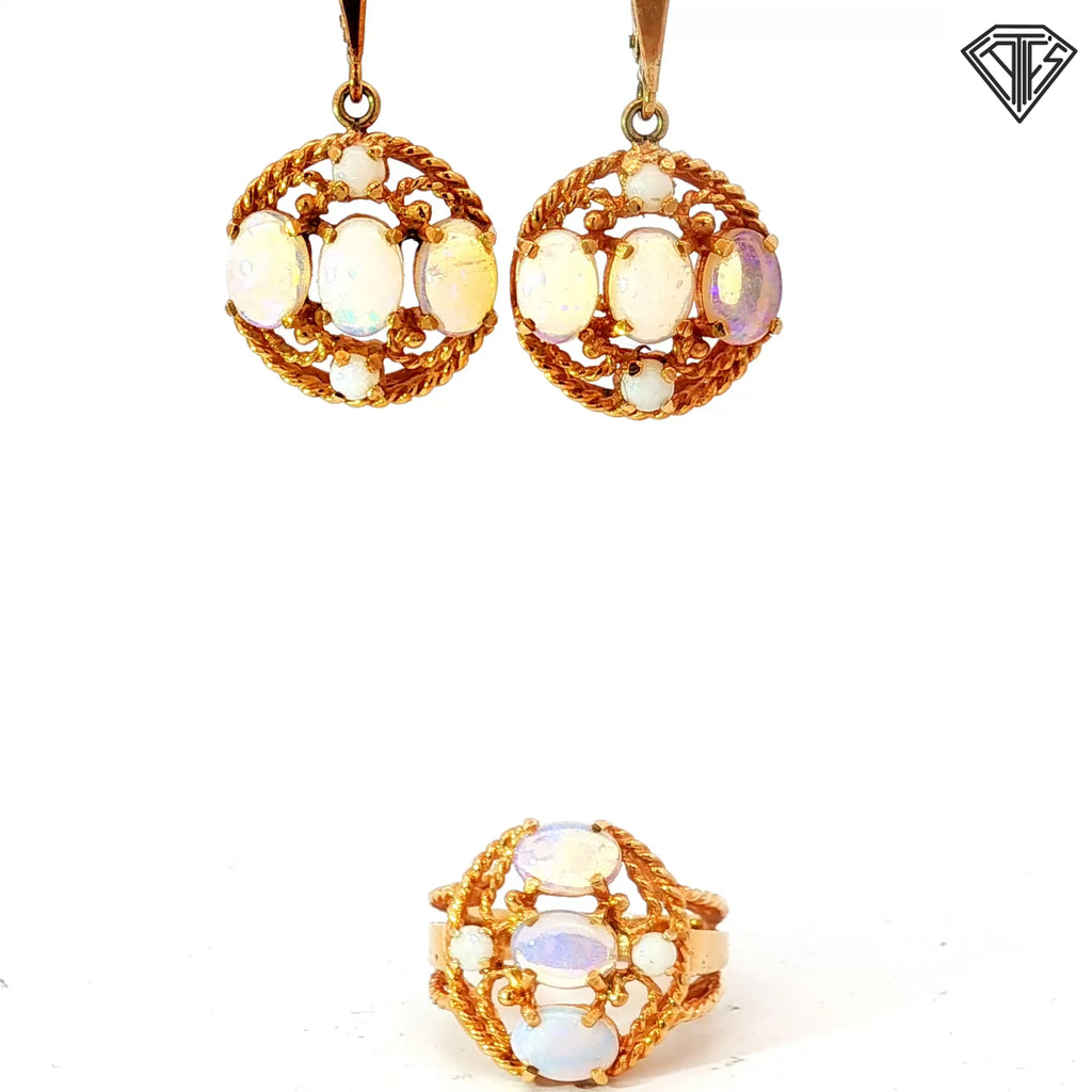 14k Yellow Gold Vintage Mother of Pearl Opal Ring Earring/ Ring Size 6 Set