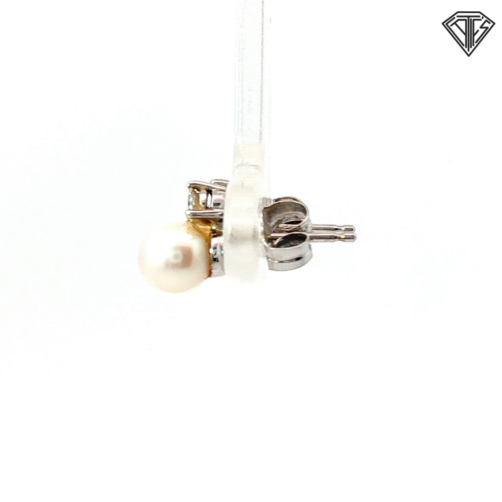 14k White Gold .10ct G SI1 Round Diamond / Pearl 6mm Stud Earrings