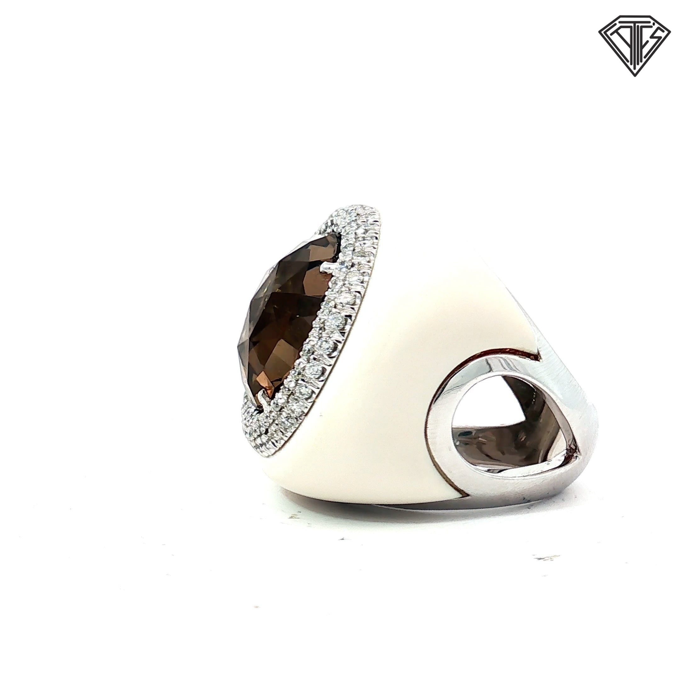 18k White Gold 1.00ct F VS2 Round Diamond/ Round Smokey Topaz 18mm / White Agate Ring 38.3 gram Size 7