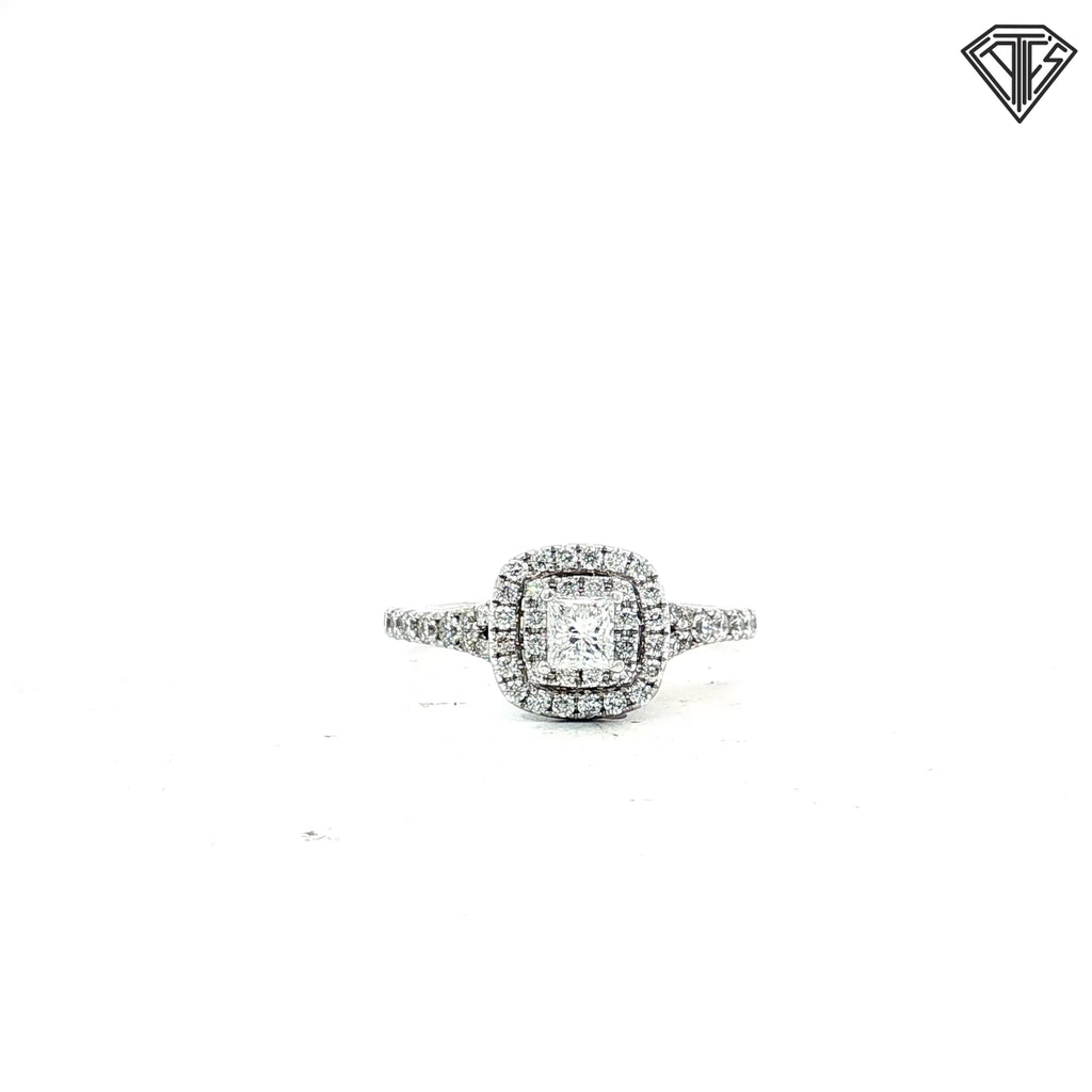 14k White Gold .25ct G VS2 Princess Cut Center Diamond/ .75ct G VS2 Round Diamond along the side Engagement Ring Size 7.5 Design by Neil Lane