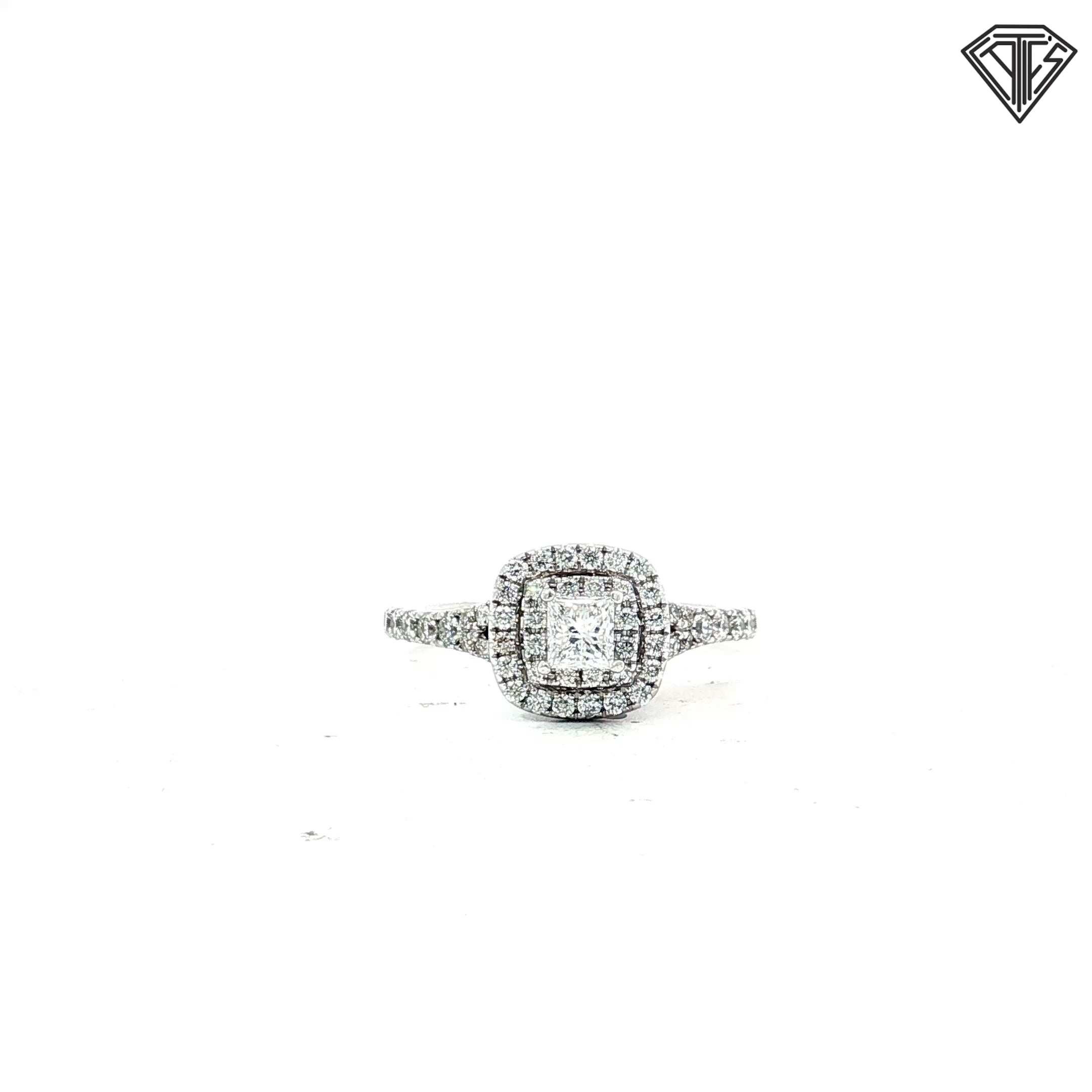14k White Gold .25ct G VS2 Princess Cut Center Diamond/ .75ct G VS2 Round Diamond along the side Engagement Ring Size 7.5 Design by Neil Lane