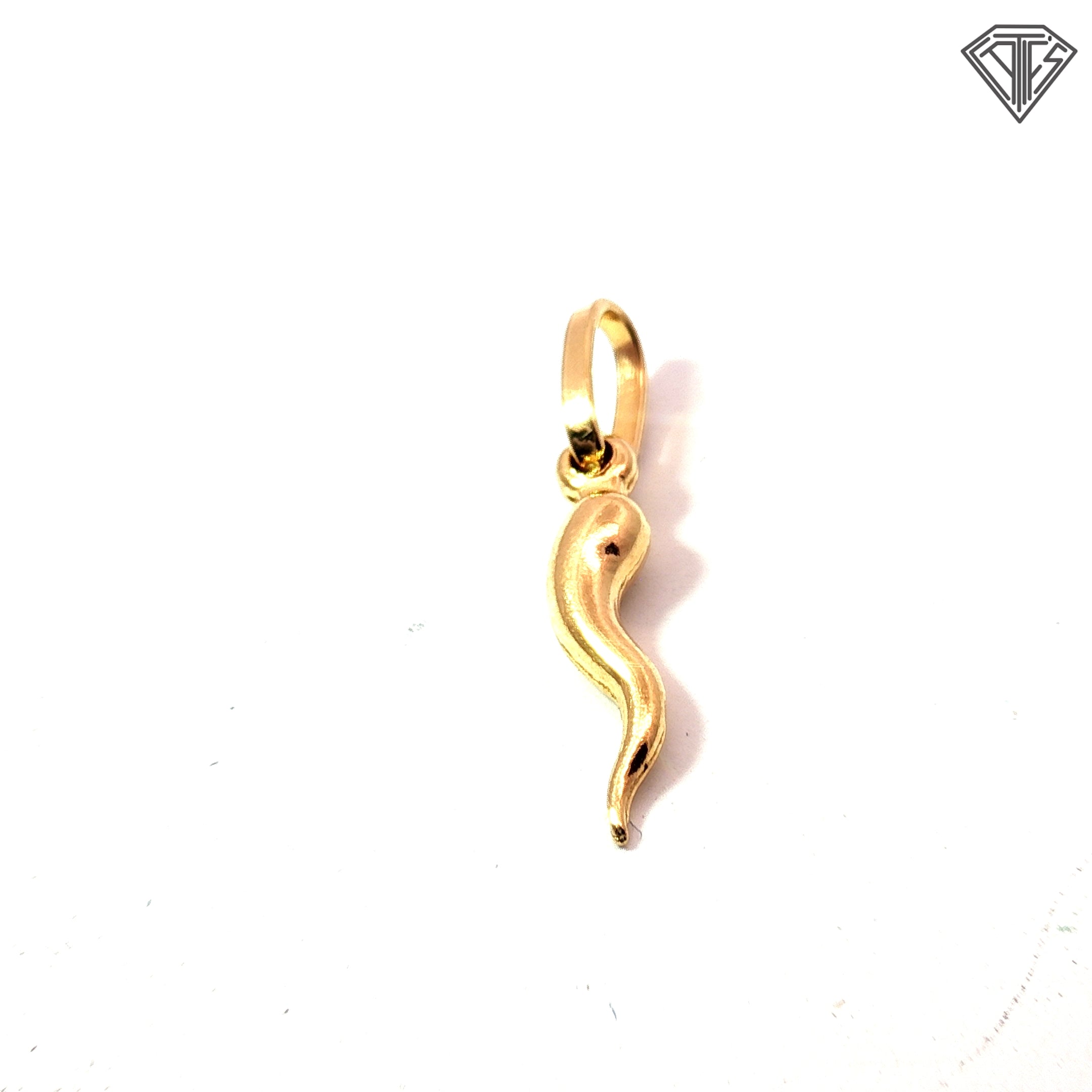 18k Yellow Gold Italian Horn Charm 0.5 gram