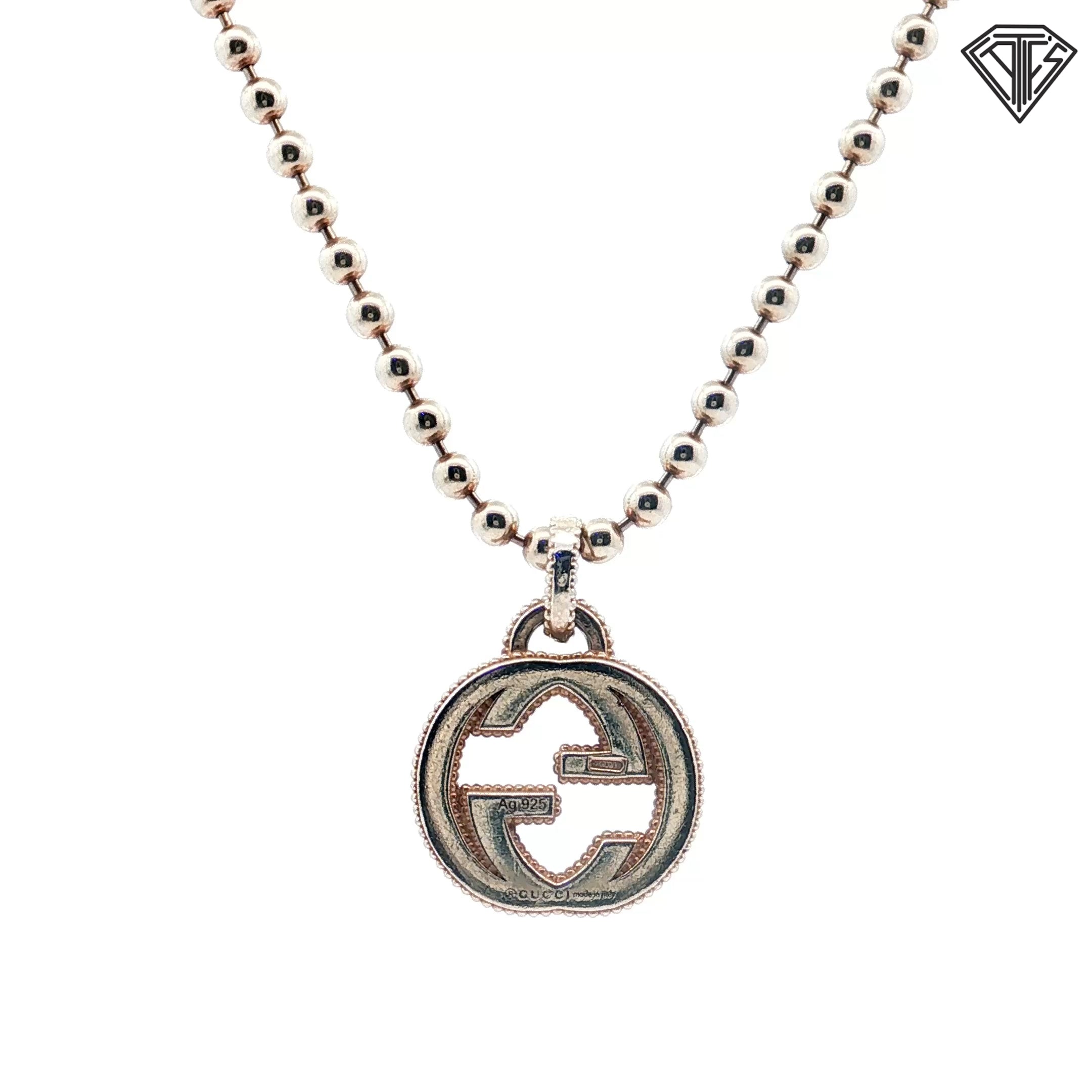 Pre-Loved Gucci Sterling Silver Interlocking GG Logo necklace