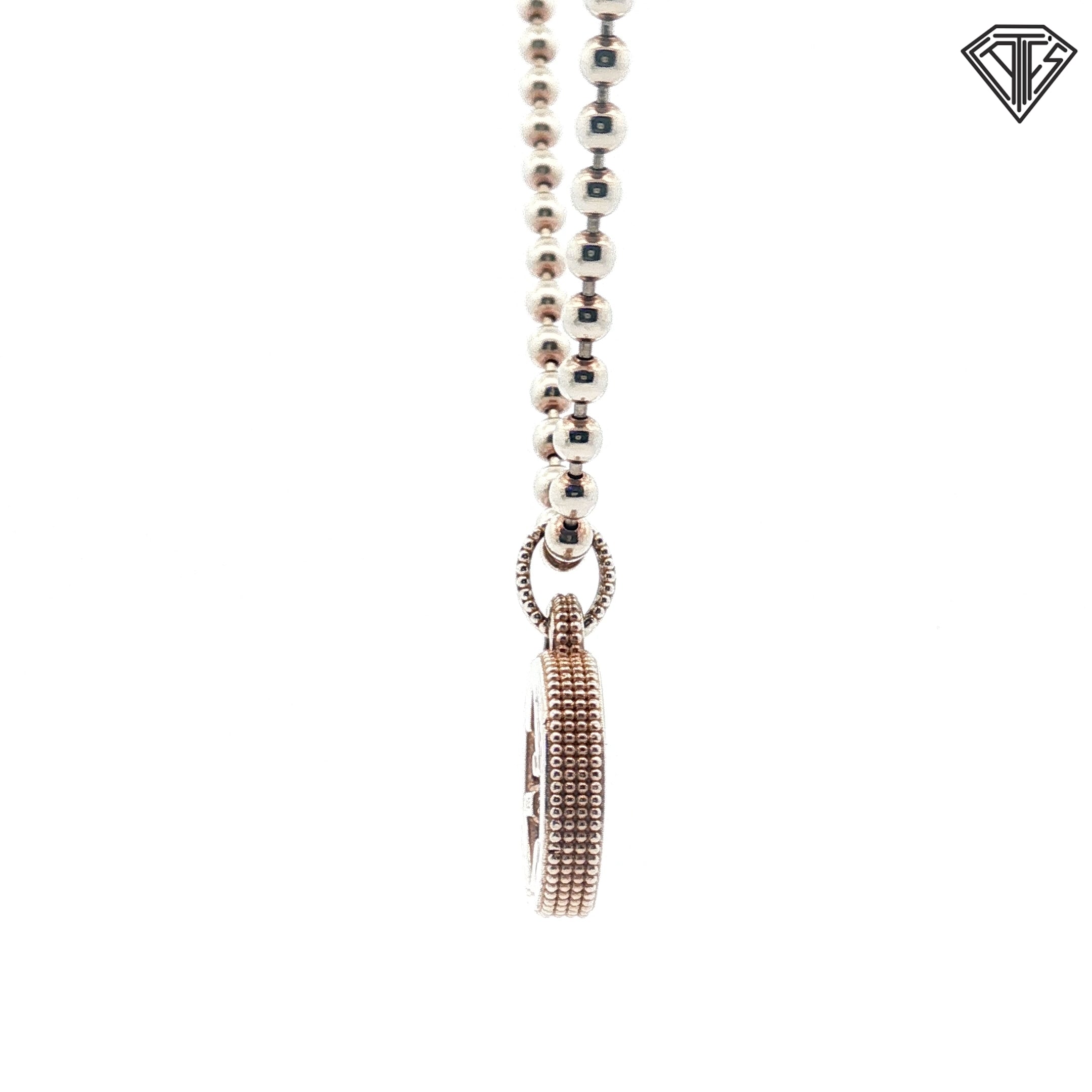 Pre-Loved Gucci Sterling Silver Interlocking GG Logo necklace