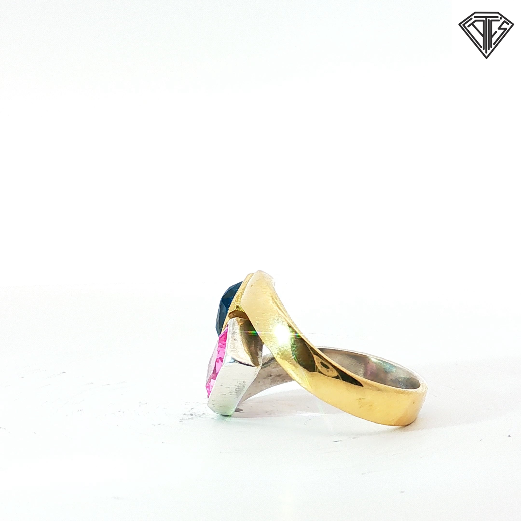 14k Yellow Gold and Silver Toi et Moi with 7x5 Emerald Cut Pink/ Blue Topaz Ring Size 6