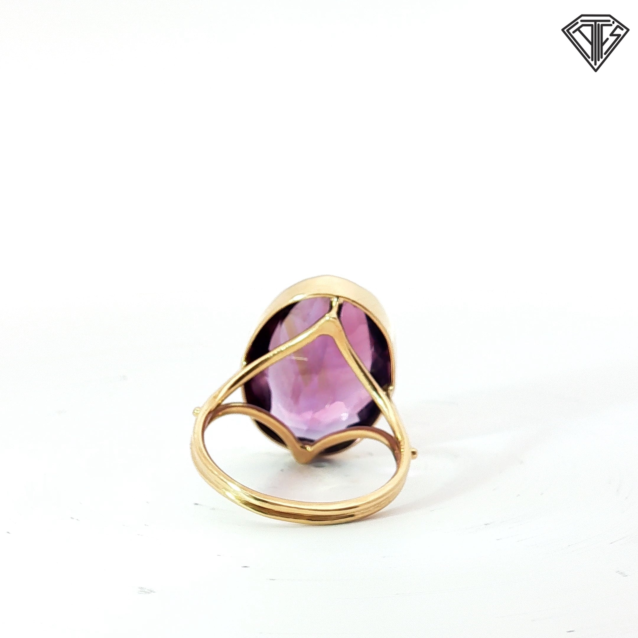 14k Yellow Gold Vintage Oval Amethyst Solitaire Ring Size 5