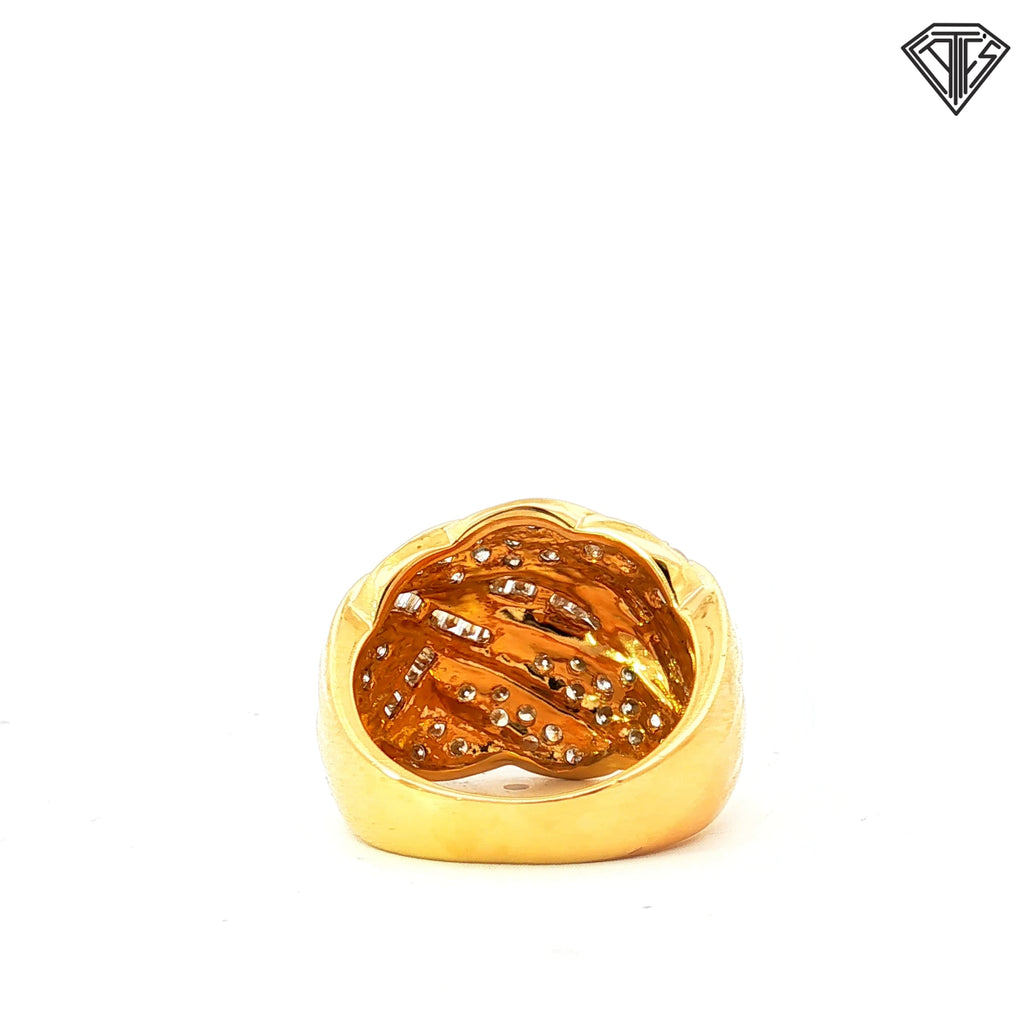 18k Yellow Gold 2.50ct E/F VS1/VS2 Round and Baguette Diamond Estate Woven/ Braided Cocktail Ring  Size 7.5