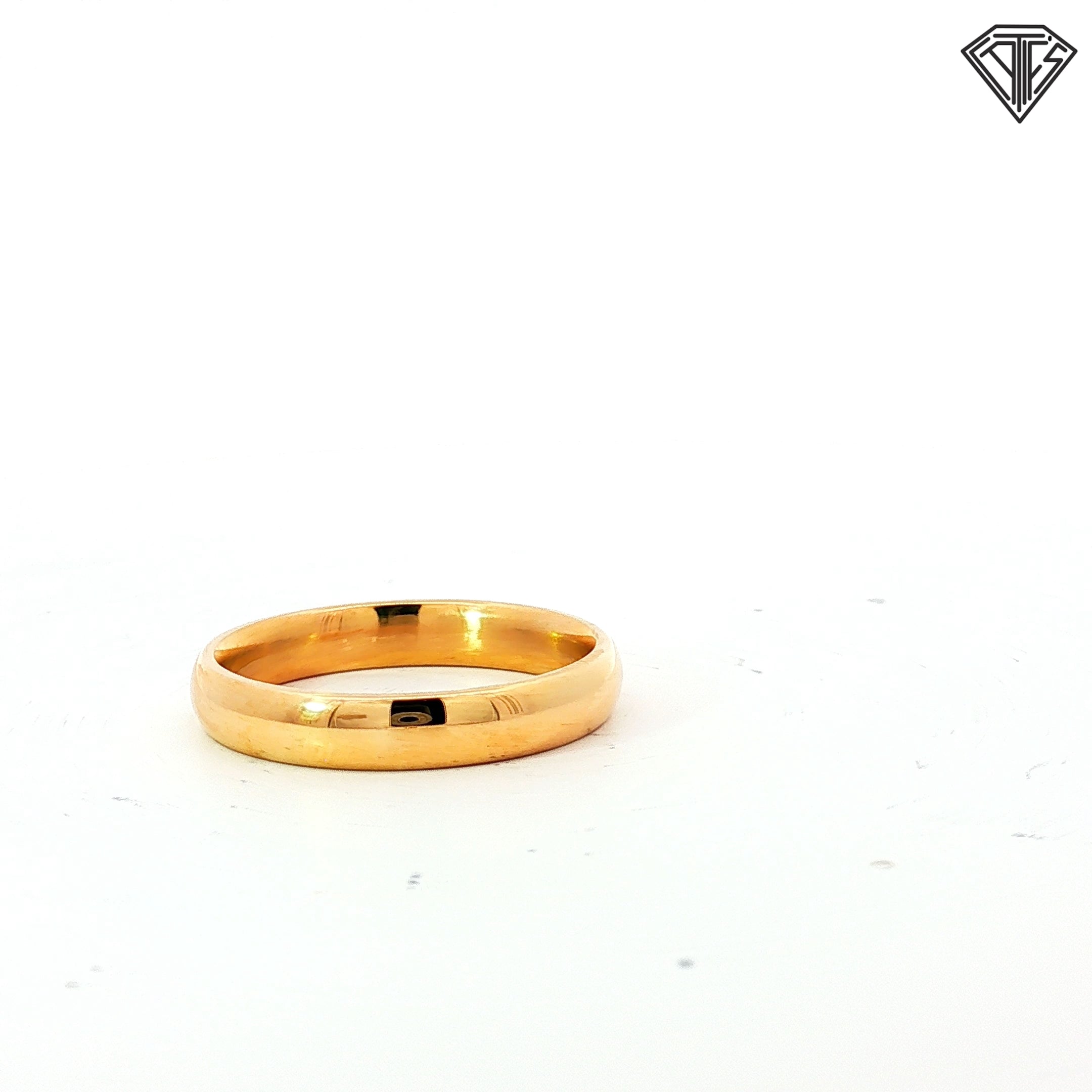 14k Yellow Gold Dome Comfort Fit  Wedding Band 6.3 gram  4mm Size 11