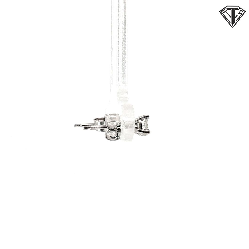 14k White Gold .45ct G I1 Round Studs Earrings