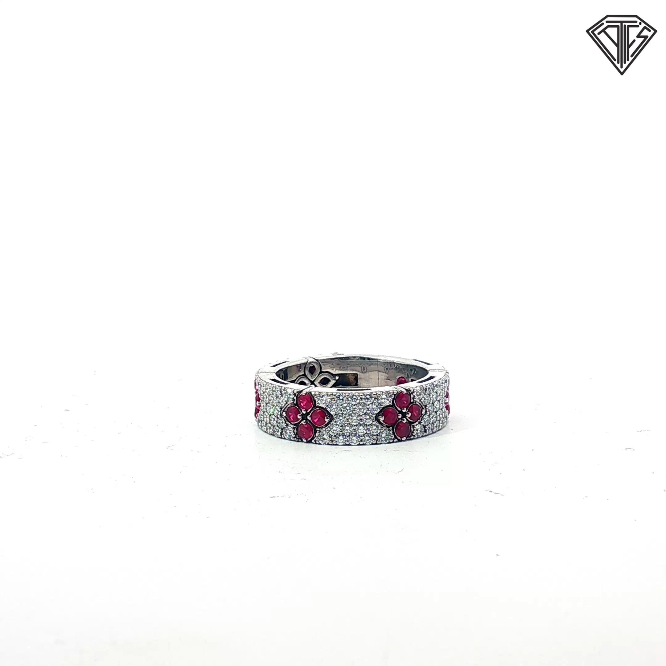18k White Gold .93ct E/F VS1-VVS Round Diamond / .58ct Round Ruby Band  Size 7 Design By Roberto Coin  "Love in Verona "  5.8 gram
