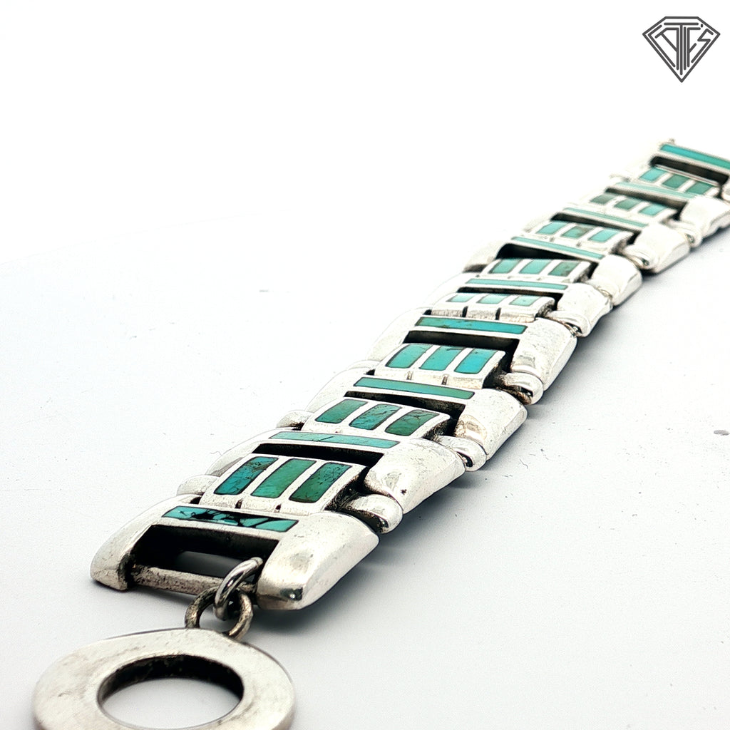 Vintage South Western Style Silver and Turquoise Toggle Bracelet 8"inch