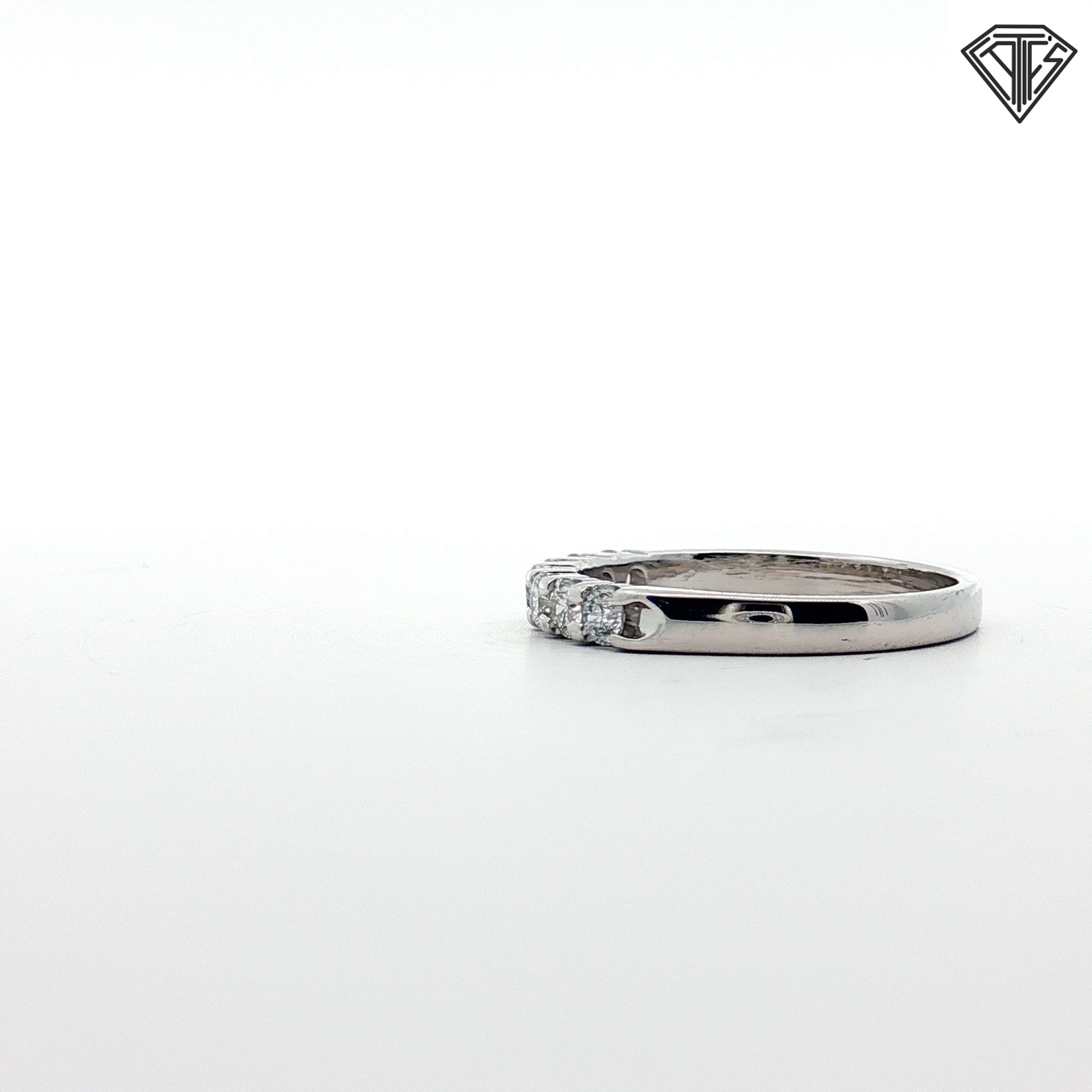 14k White Gold .75ct G VS2 (7) Round Diamond Wedding Band Size 7.5