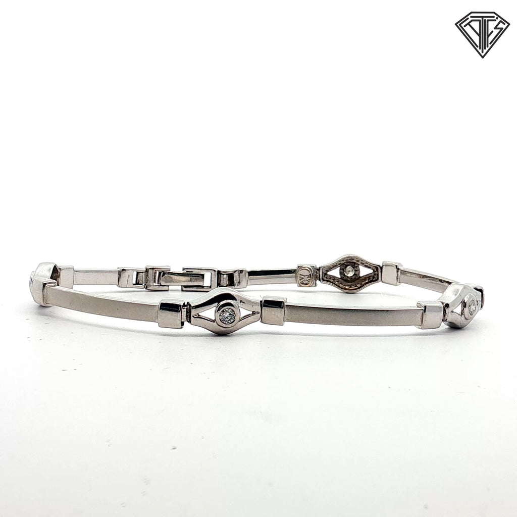 14k White Gold .20ct G SI2 Round Diamond Unisex Matte / Shiny Finish Evil Eye Bracelet