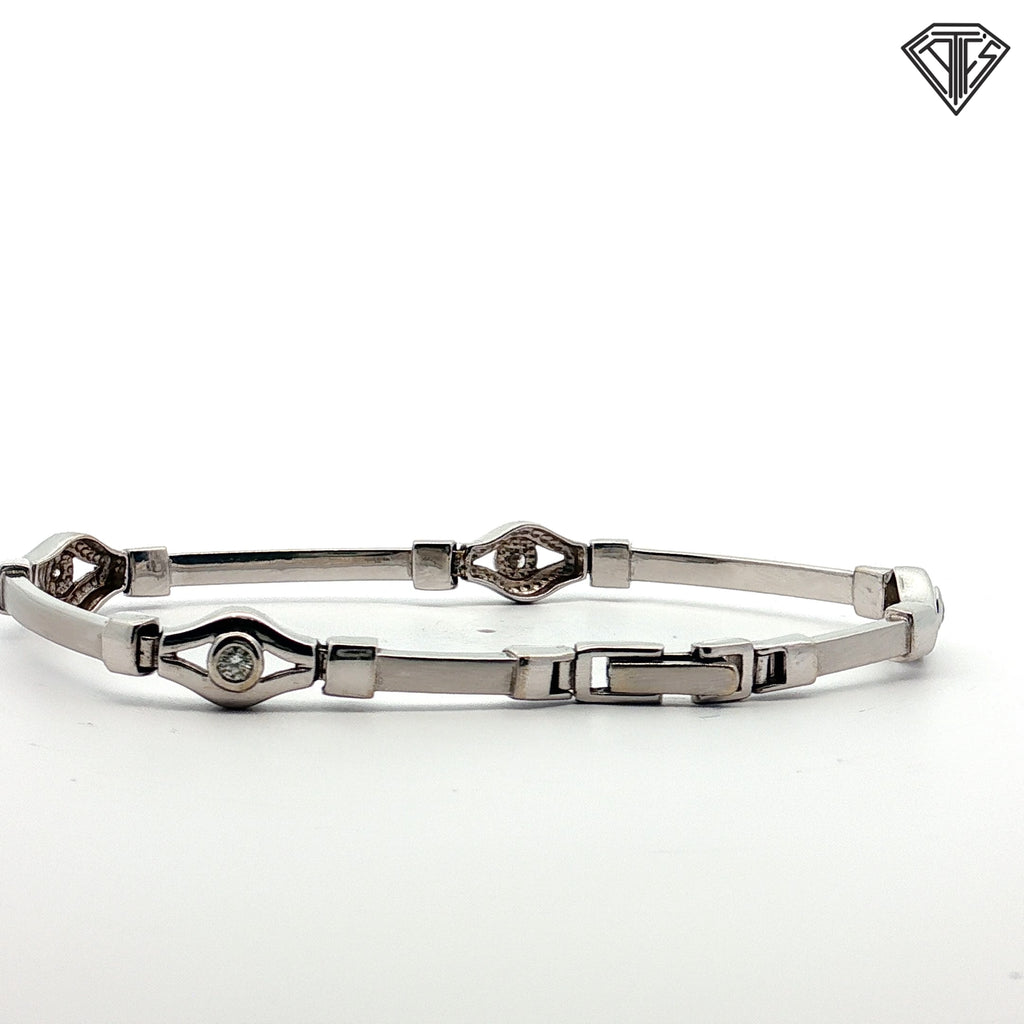 14k White Gold .20ct G SI2 Round Diamond Unisex Matte / Shiny Finish Evil Eye Bracelet