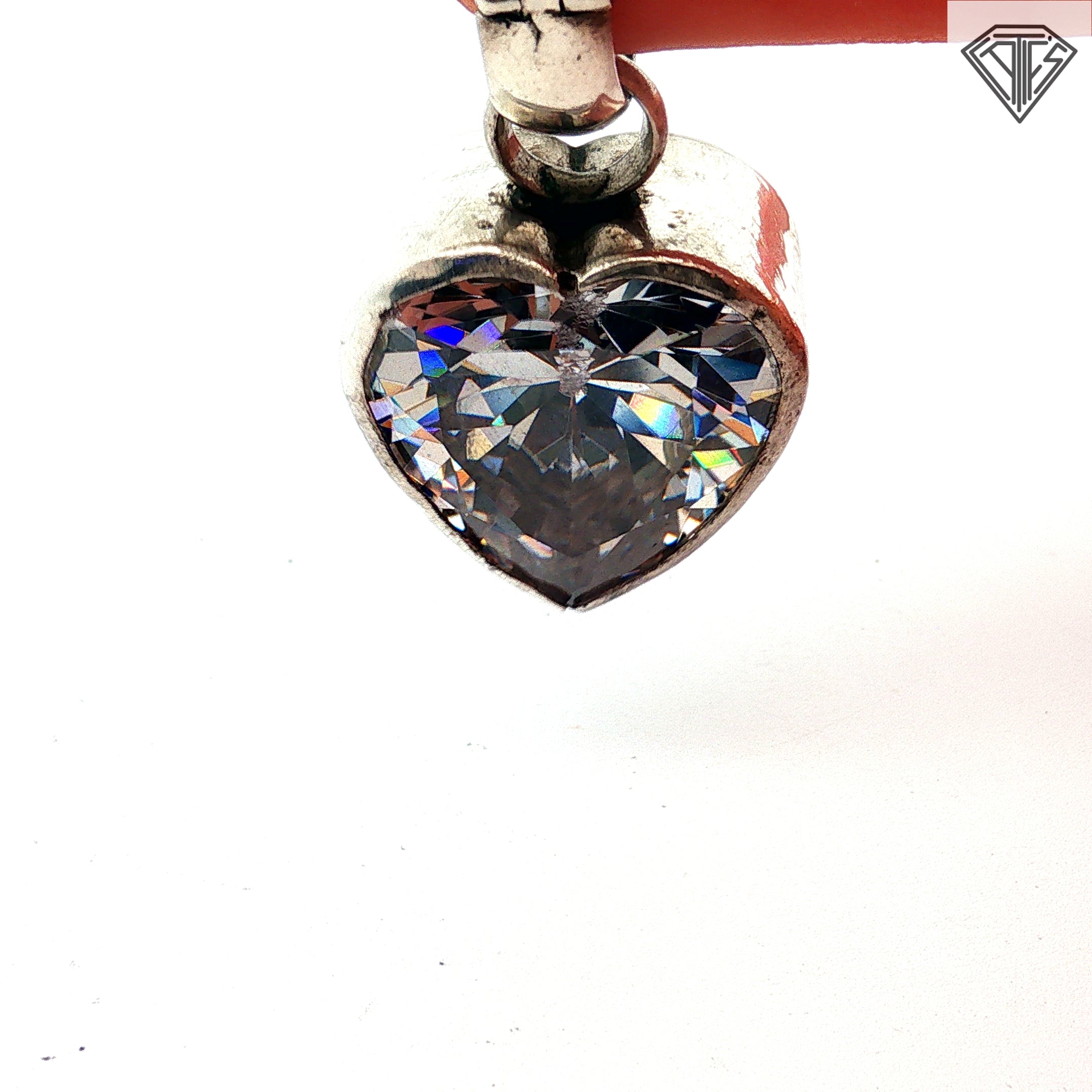 Pre-Loved Kalibre Hariene Silver Heart Shaped in a Bezel Set Cubic Zirconia Pendant