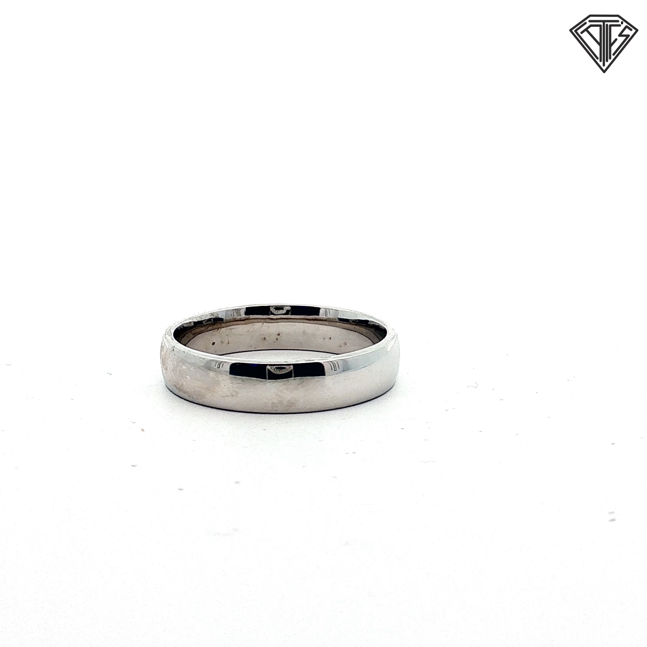 14k White Gold European Comfort-Fit Wedding Band 5.2 gram Size 10