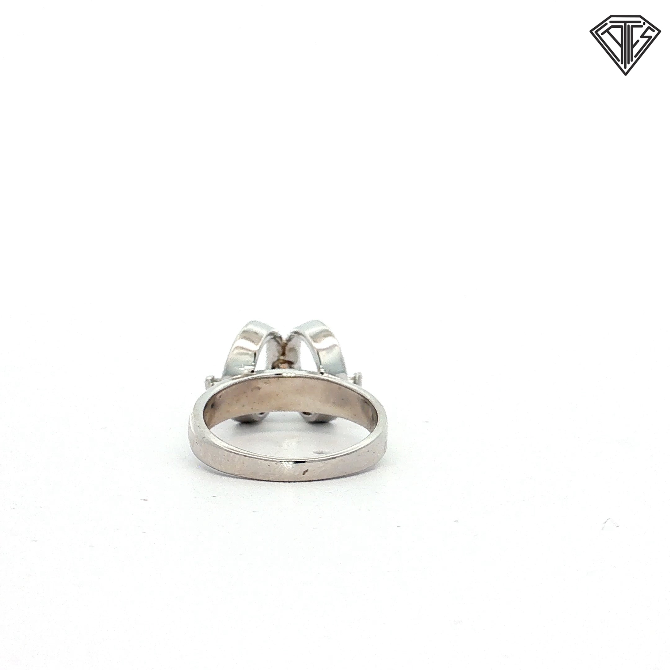 14 White Gold .06ct G VS2 Round Diamond "Keep Yourself Balanced Ring"  Size 6