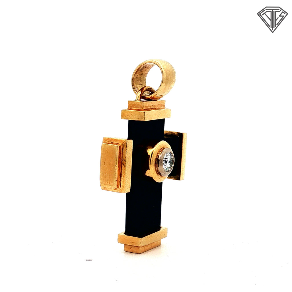 18k Yellow Gold .40ct F VS1 Round Diamond/ Onyx Design Cross 16.3 gram