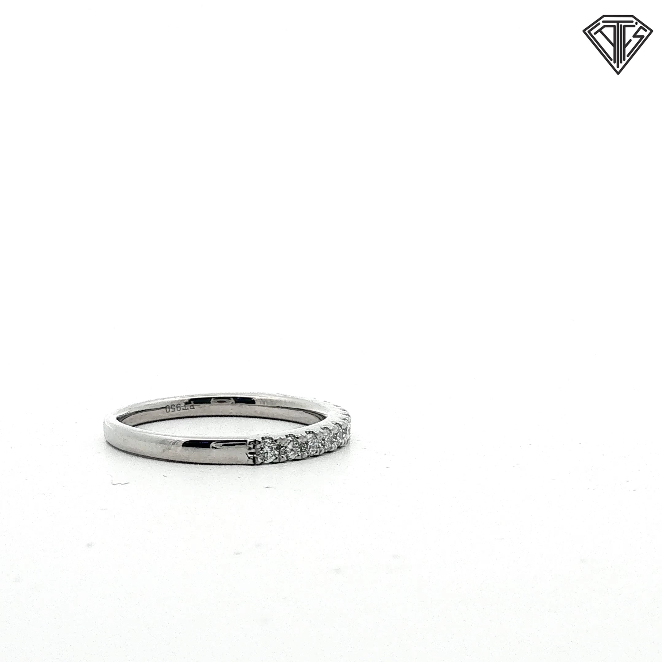 Platinum .33ct G VS2 Round Diamond Wedding Band Size 5.5