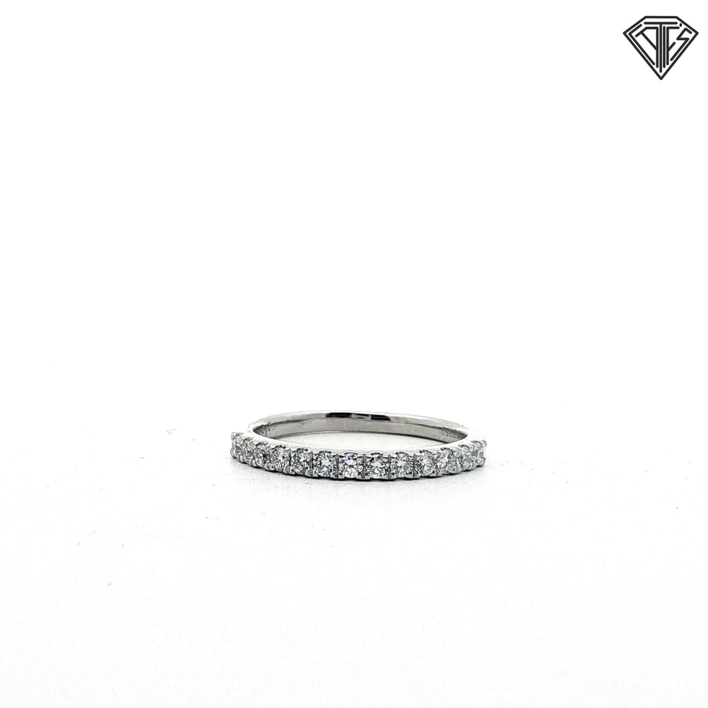 Platinum .33ct G VS2 Round Diamond Wedding Band Size 5.5
