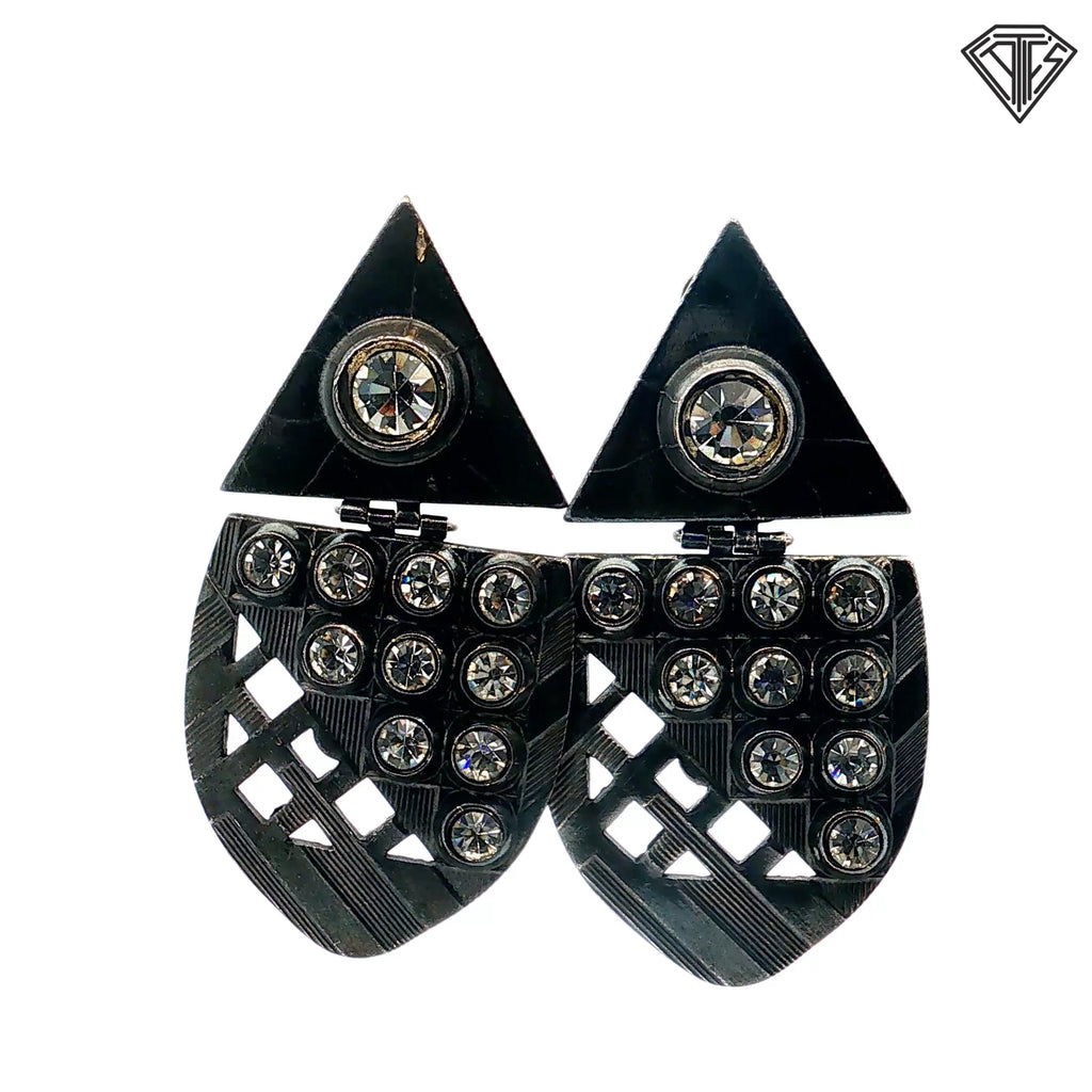 Pre-Loved Oversized Gun Metal Round Rhinestone Clip-On Earrings