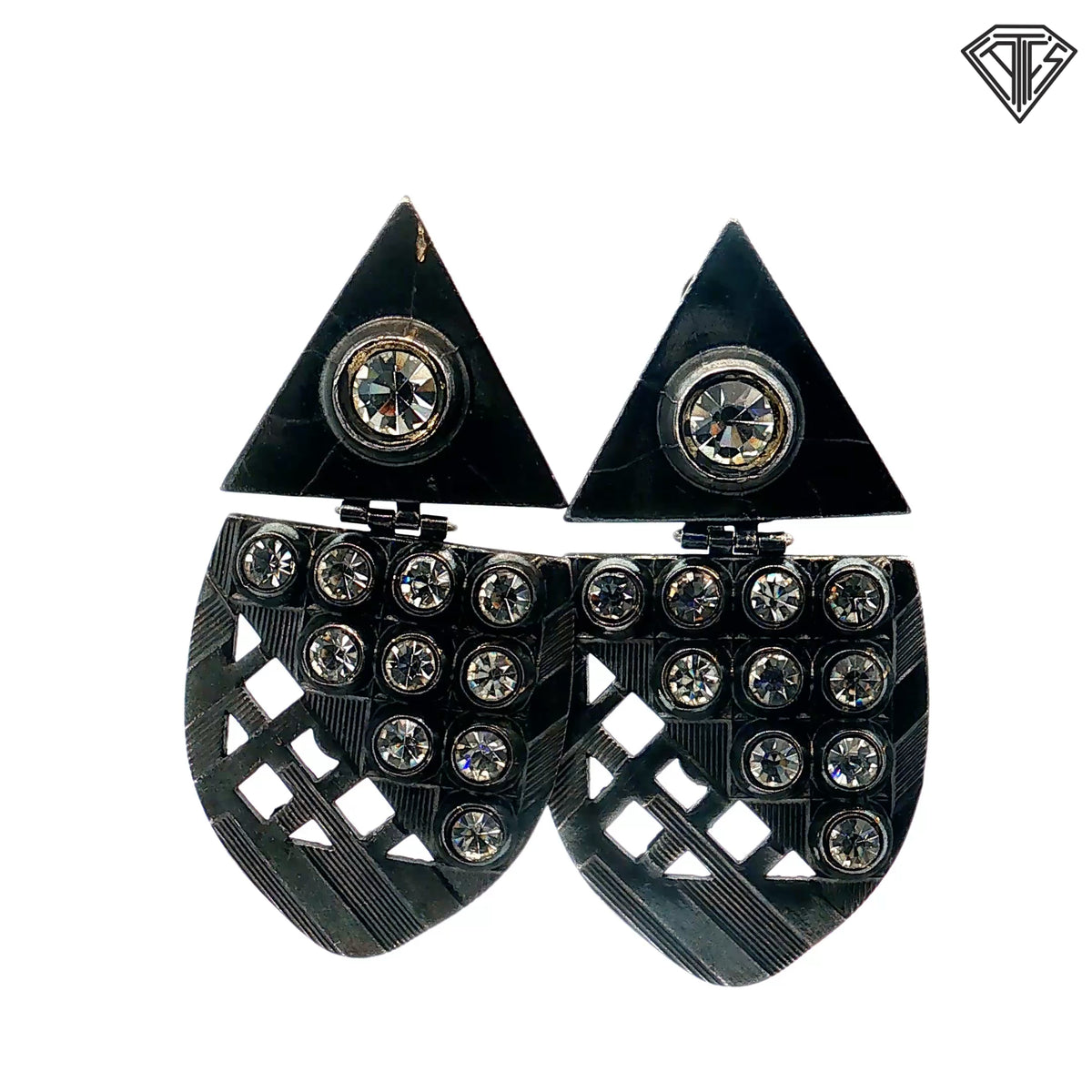 Pre-Loved Oversized Gun Metal Round Rhinestone Clip-On Earrings