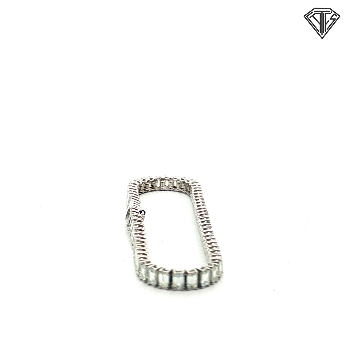 18k White Gold 10.22ct E /F  VS2/ VVS2 Emerald Cut Diamond Tennis Bracelet