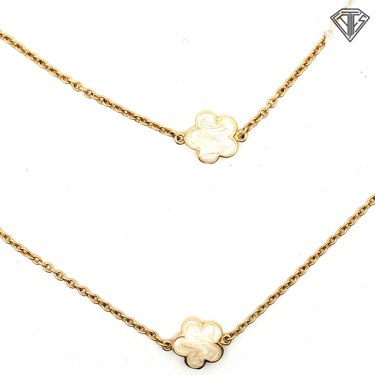 Pre-Loved Lauren G. Adams 18k Yellow Gold Plated Daisy Love Flower Hand Painted Enamel Necklace Design 12mm Flowers