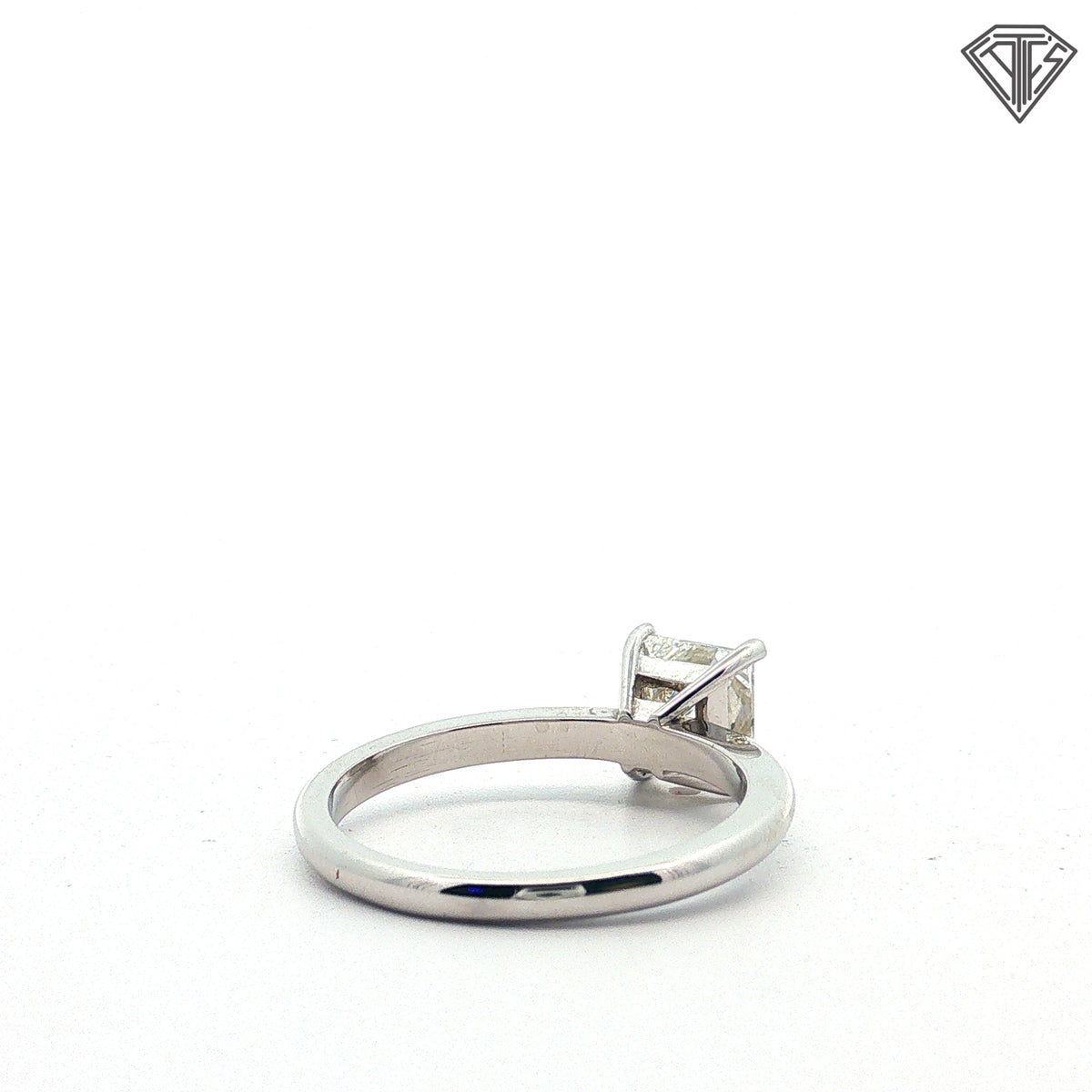 14k White Gold 1.51ct I VS2 Rectangular Modified Brilliant Diamond Solitaire Engagement Ring Size 7.5 Certified By GIA # 2221470090
