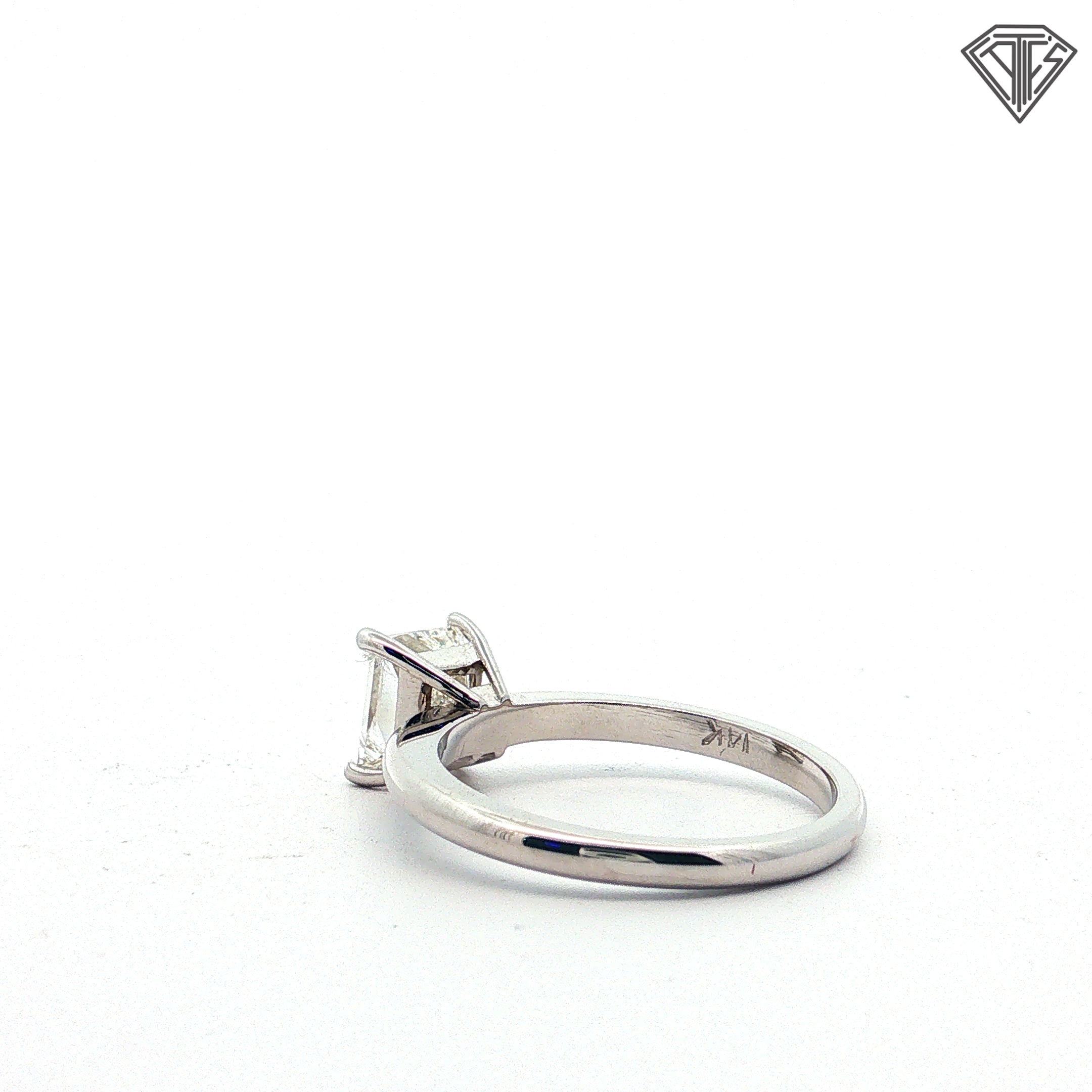 14k White Gold 1.51ct I VS2 Rectangular Modified Brilliant Diamond Solitaire Engagement Ring Size 7.5 Certified By GIA # 2221470090