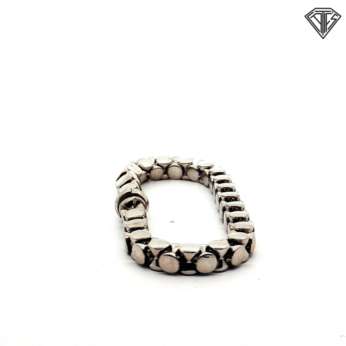 14k White Gold Domed Bead/ Link Bracelet with a Box-Style Clasp Size 30.0 gram  8"inch
