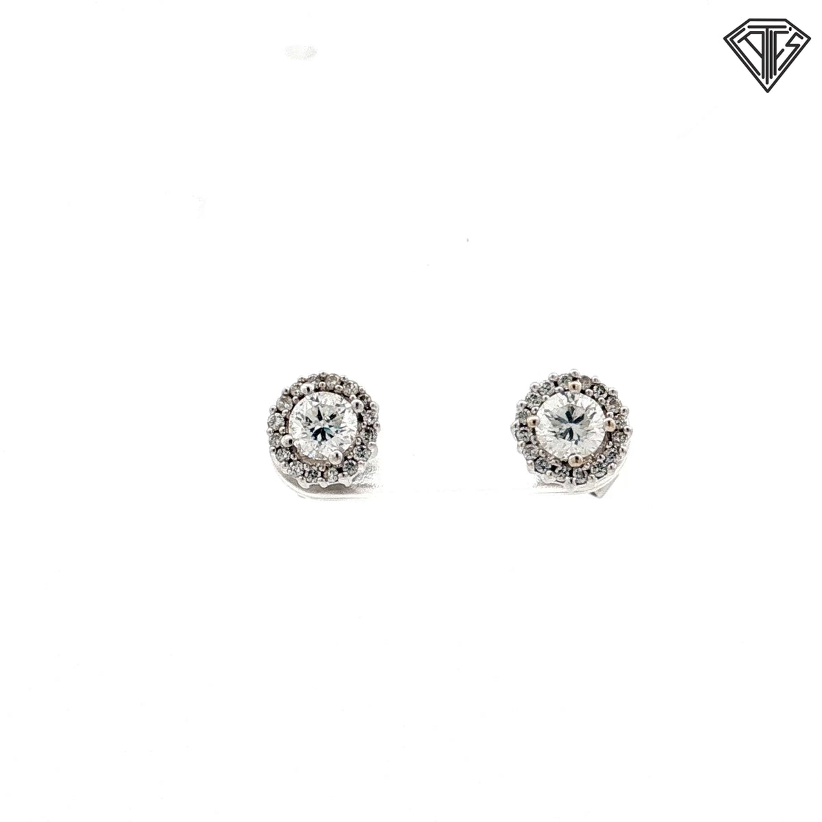 14k White Gold .80ct F SI1 Round Center/ .20ct F SI1 Halo Diamond Total Diamond Weight (1.00ct) Stud Earrings