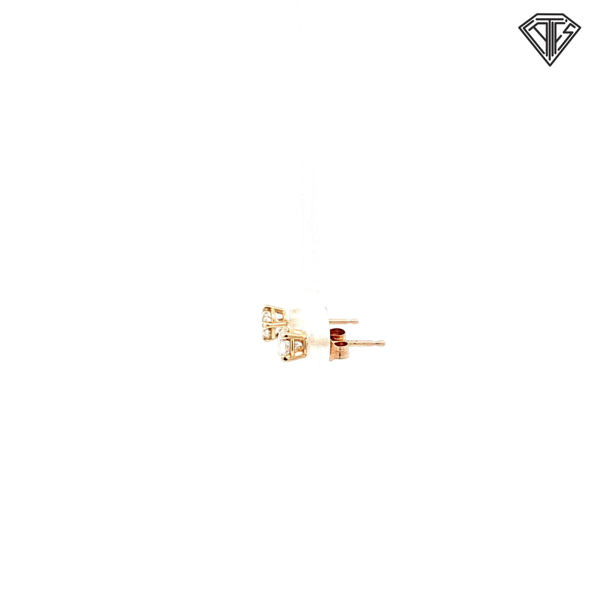 14k Yellow Gold .50ct G SI1 Round Diamond Stud Earrings