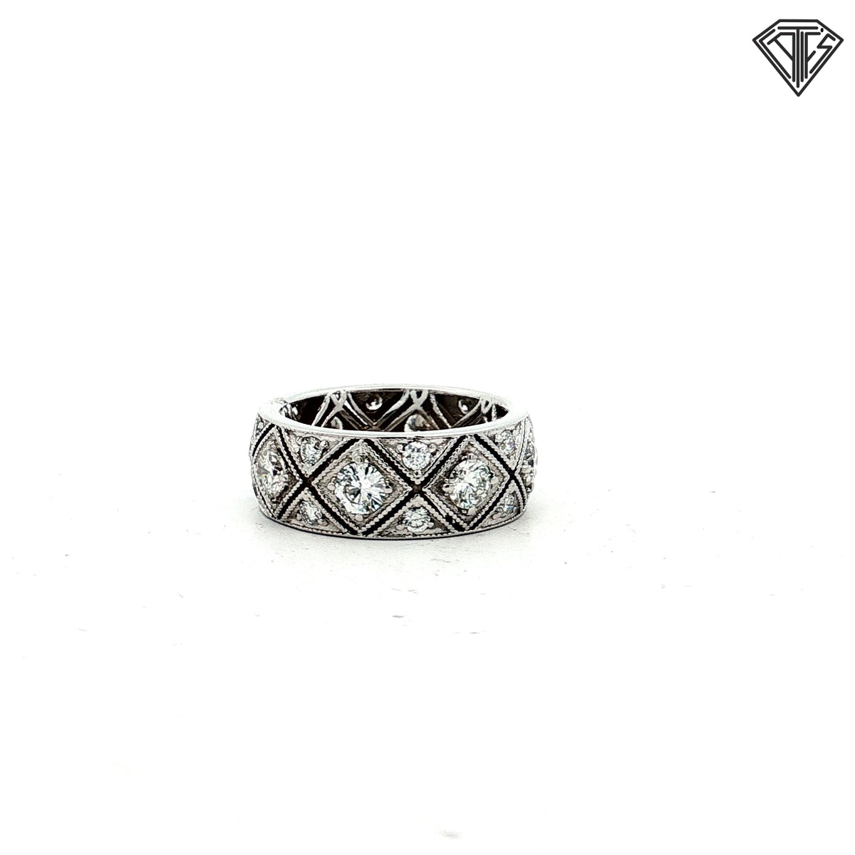 19k White Gold 2.00ct F VS2 Round Diamond Eternity Ring 8mm Size 7