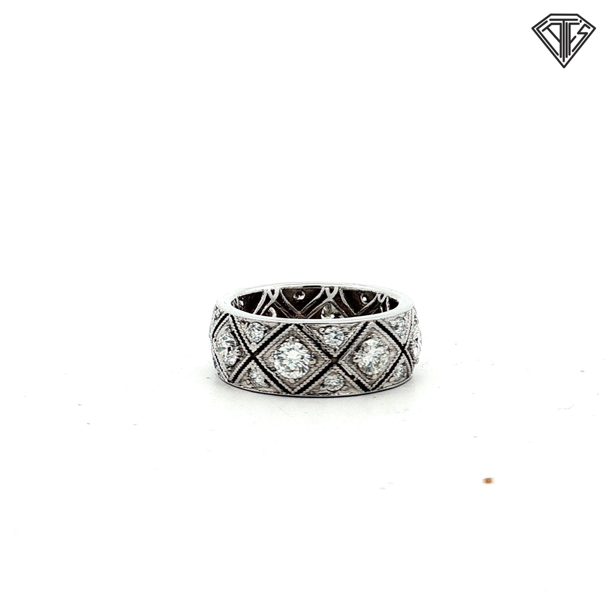 19k White Gold 2.00ct F VS2 Round Diamond Eternity Ring 8mm Size 7