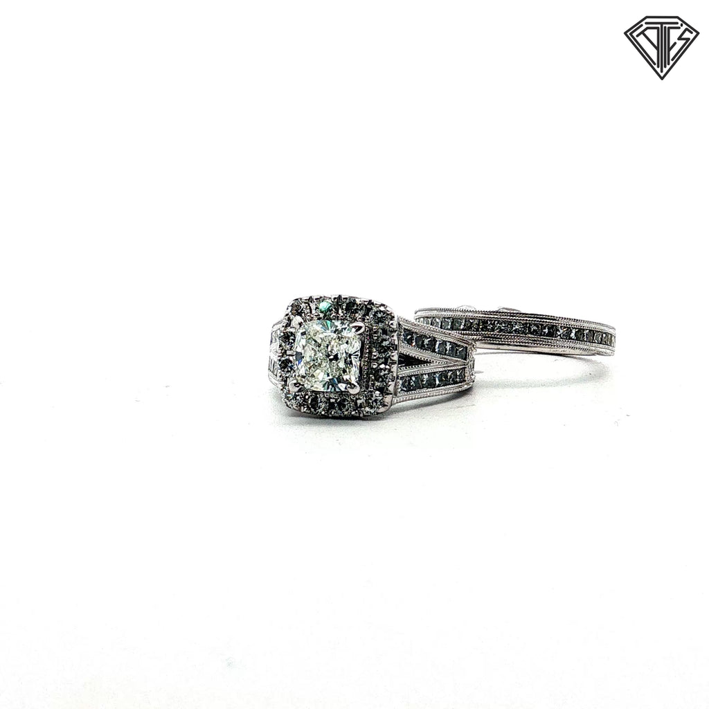 14k White Gold 1.10ct H SI2 Cushion Cut / 1.15ct G/H SI1 Princess Cut / Round Diamond Engagement / .33ct G VS2 Round Diamond Wedding Band Set Size 4.5 Design by Neil Lane
