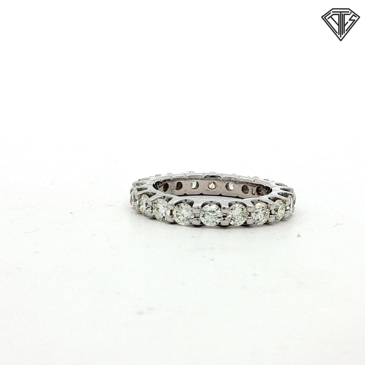 14k White Gold 2.00ct G/H VS2 Round Diamond Eternity Band Size 6