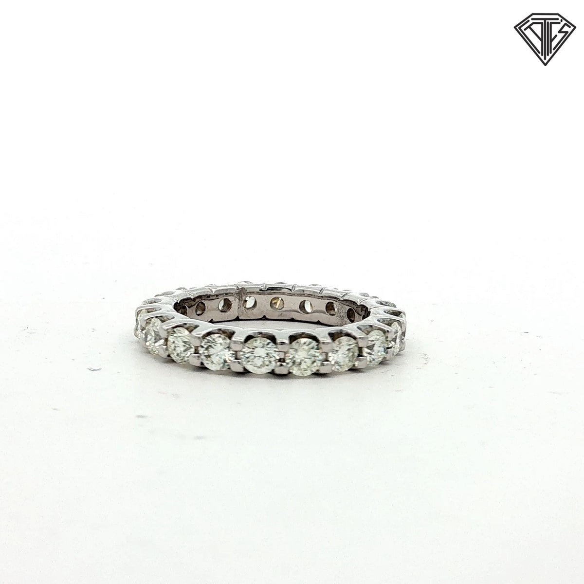 14k White Gold 2.00ct G/H VS2 Round Diamond Eternity Band Size 6