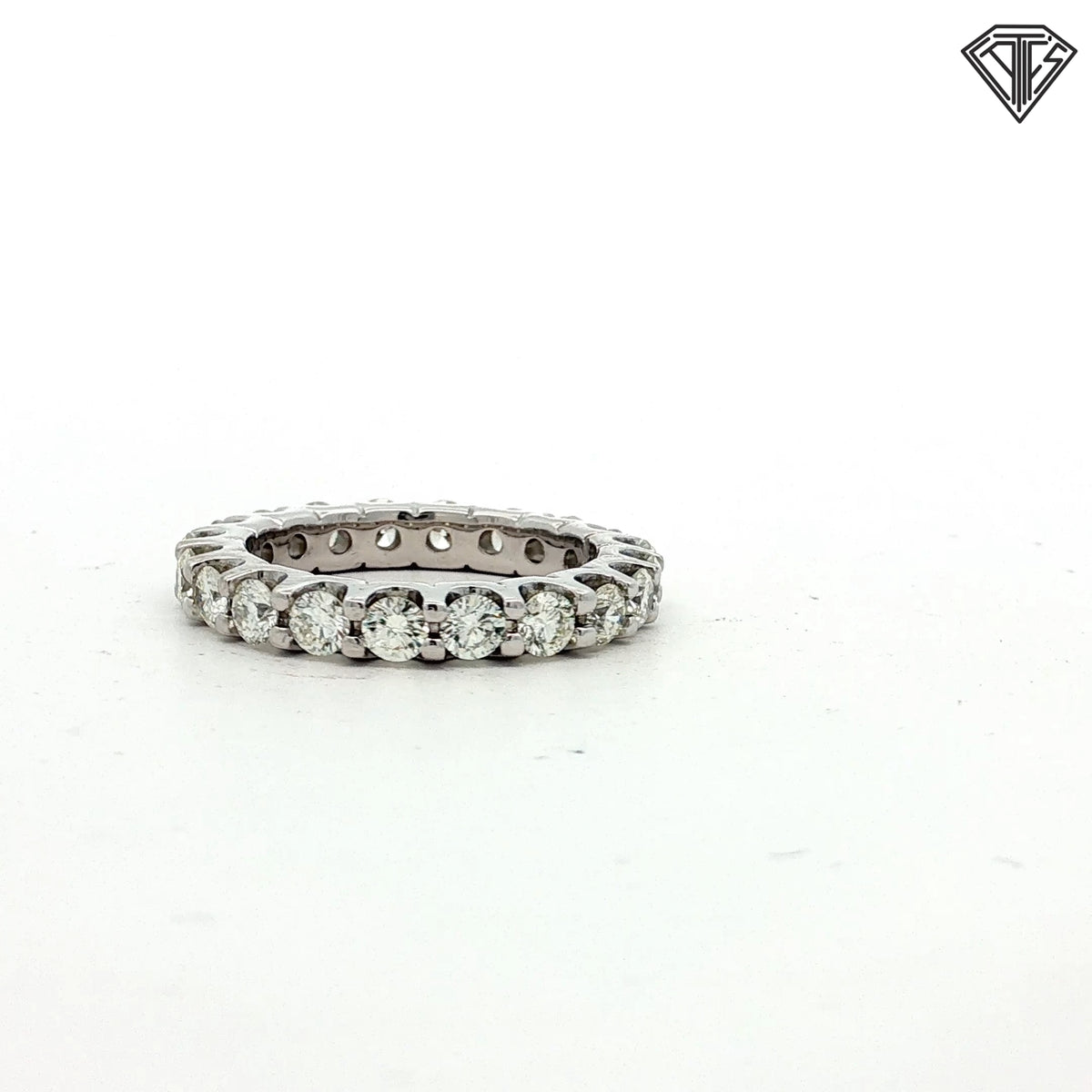 14k White Gold 2.00ct G/H VS2 Round Diamond Eternity Band Size 6