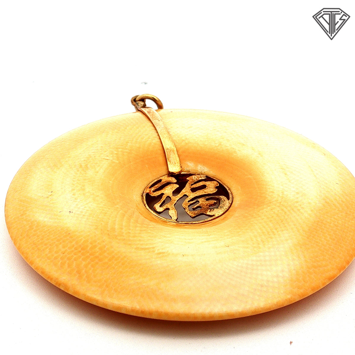 14k Yellow Gold Chinese "Fu"(Meaning Good Fortune) Bone Disc Pendant Vintage 2.25 inches