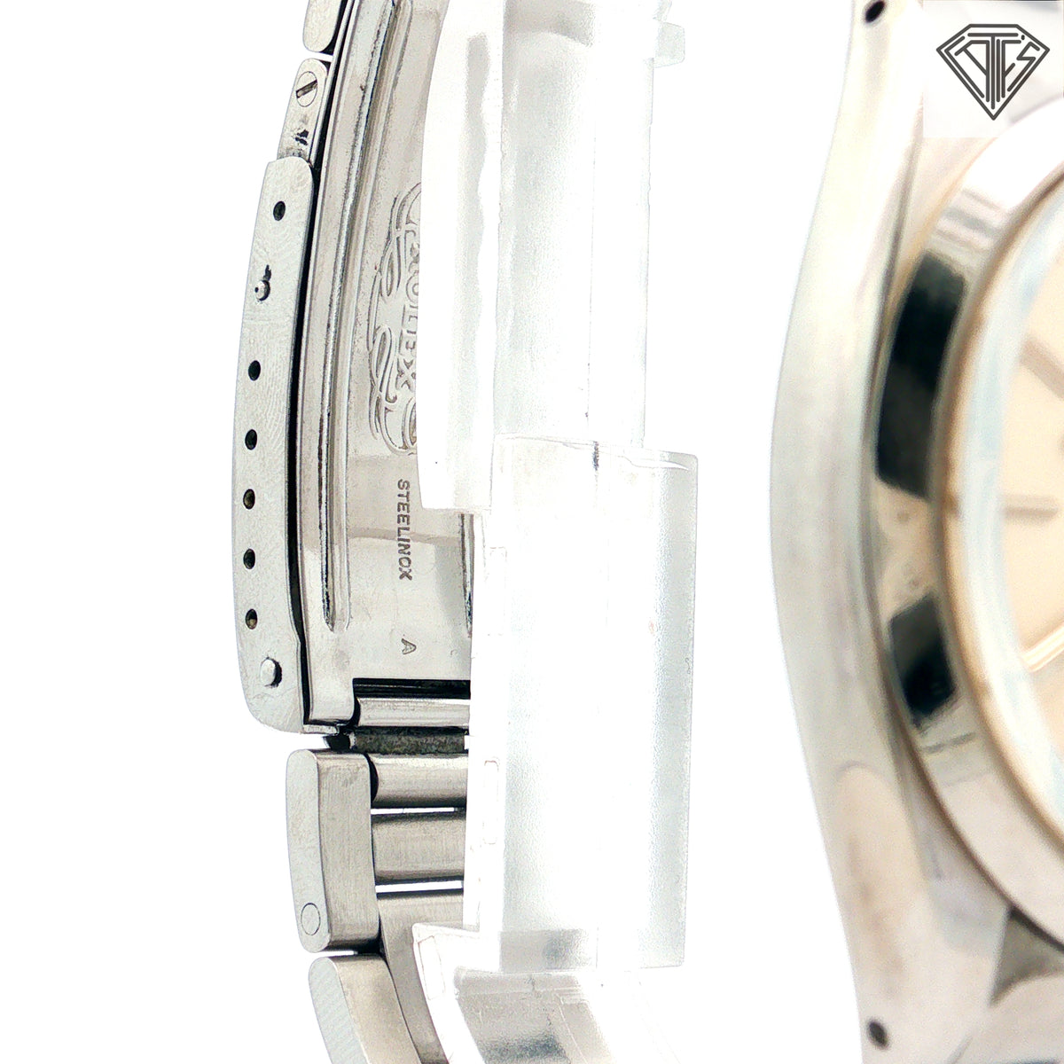 Pre-Owned Rolex Datejust / Jubilee Band/ Stainless Steel Case and Bracelet/ Automatic / Crystal Plex Glass Ref:16220