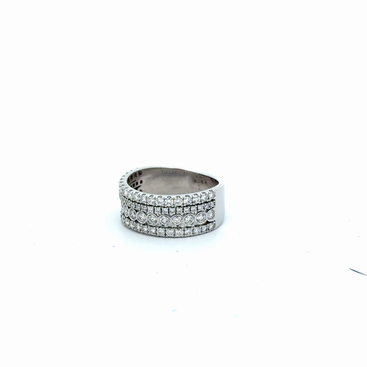 18k White Gold 1.00ct E VS2 Round Diamond (4) Row Ring 6 gram Size 6.5