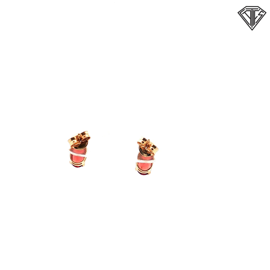 14k Yellow Gold .50ct Oval Mozambique Garnet Stud Earrings 6 x 4