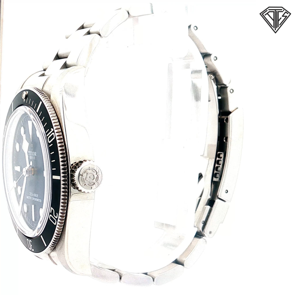 Pre-Loved Tudor Black Bay 68/ 41mm/ Automatic Movement/  Stainless Steel/ Sapphire Crystal / Blue Dial/ Ref#7943A1A0NU/ Year 2026/ Box and Papers