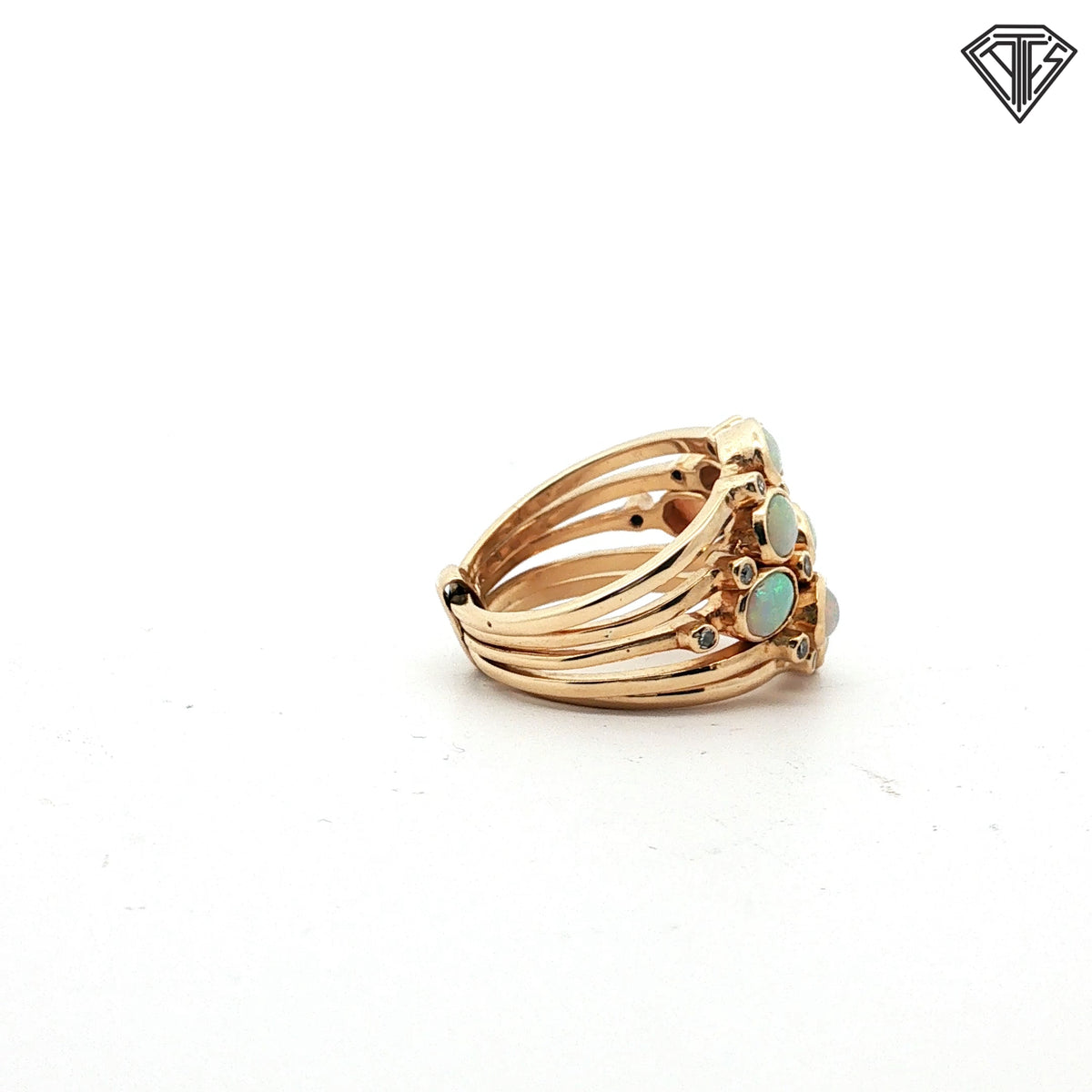 14k Yellow Gold .15ct Single Cuts Round Diamond / (5) Row Oval Shape Opal  Stackable Ring Size 6
