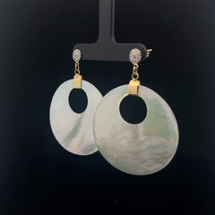 14K YELLOW GOLD MOTHER OF PEARL DISC EARRING